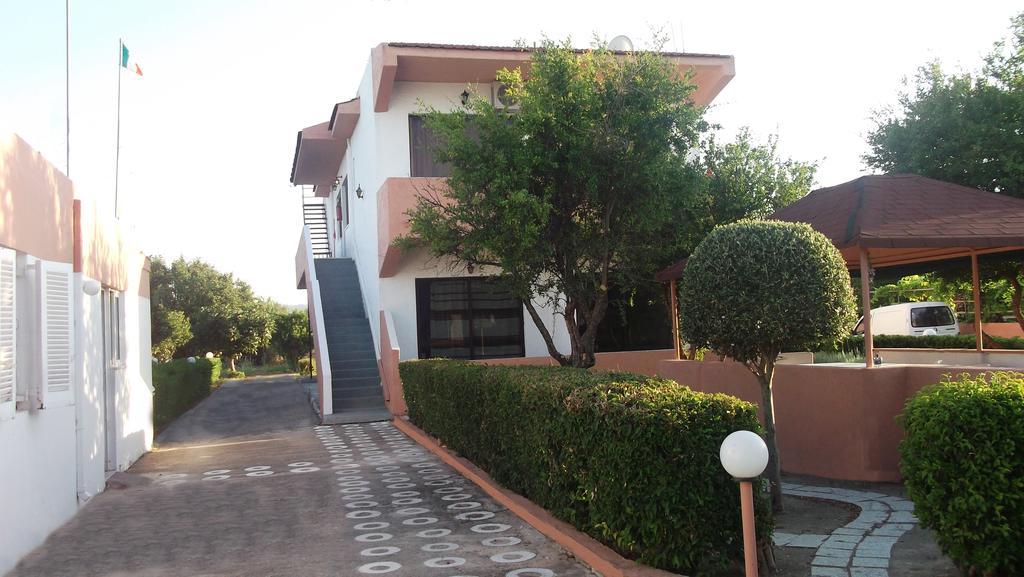 Kyriakos Studios Afantou Bagian luar foto